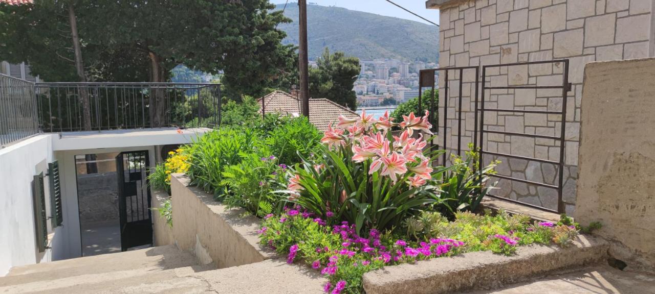 Apartment "Orangina" Sea - Nature - Relax - Ideal For Couples Dubrovnik Luaran gambar
